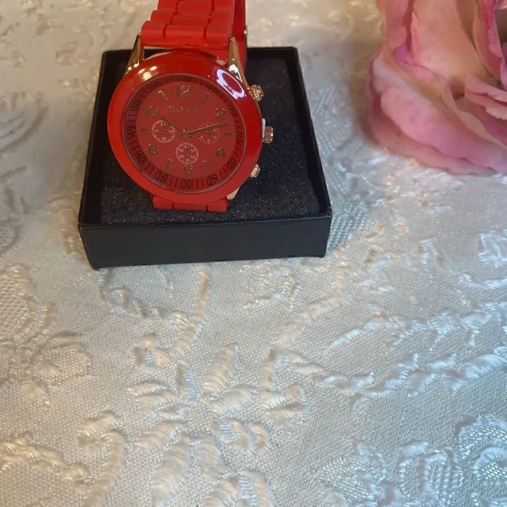 Geneva unisex high